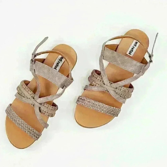 Not Rated Women's Sandals Size7 Grey Manmade Linning & Upper - Picture 2 of 8